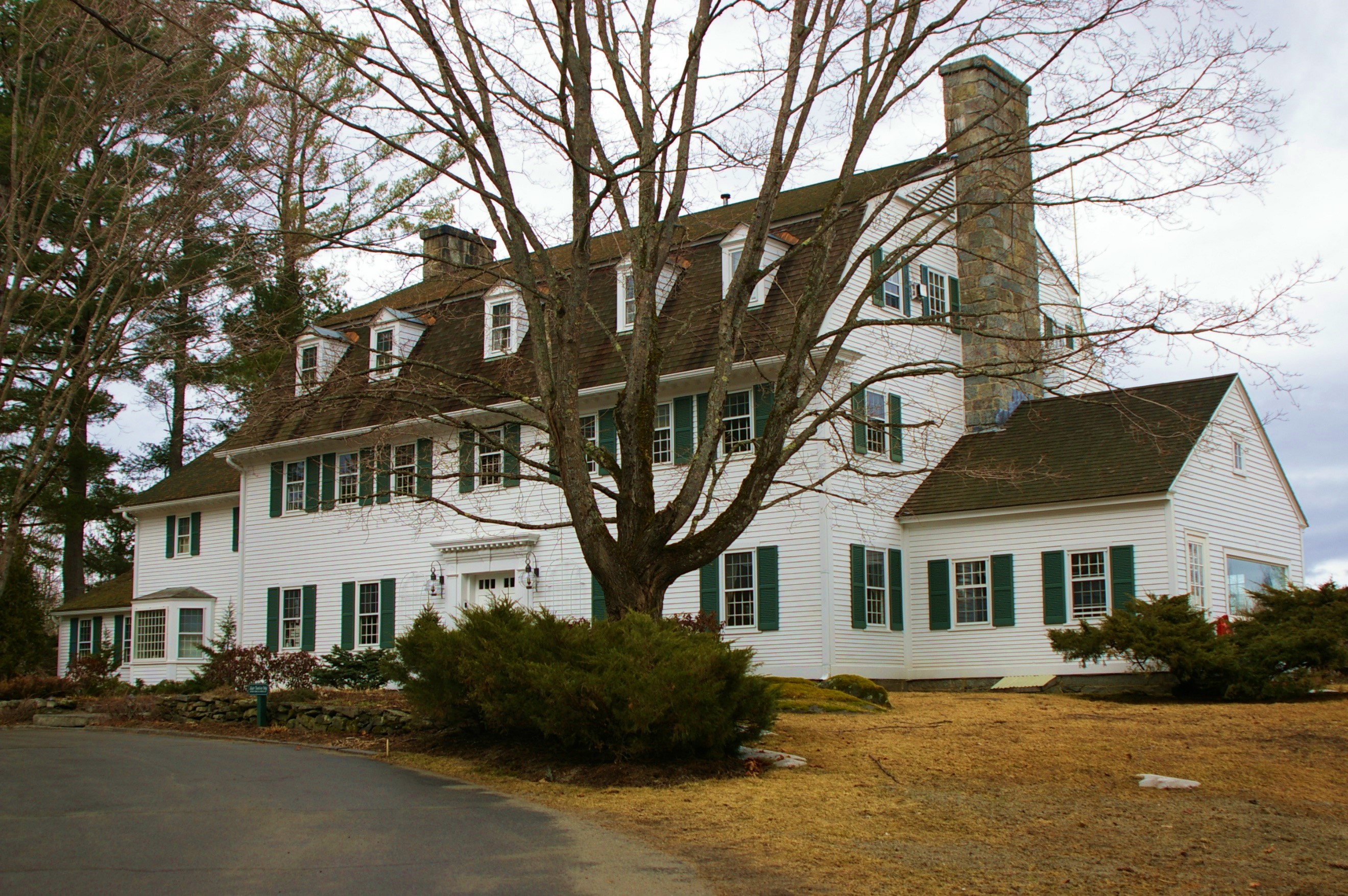Adair Country Inn